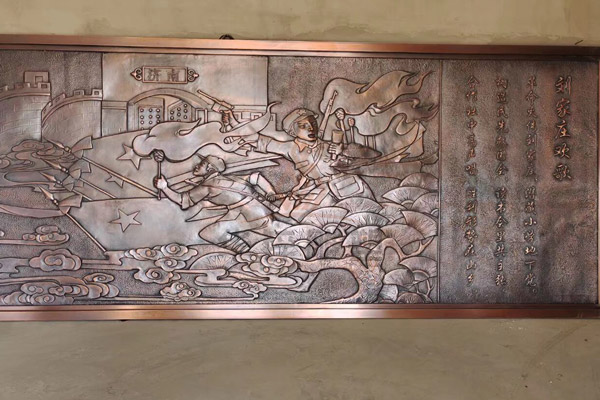 华锌铜雕厂家—纯手工铜敲花制作，彰显匠心艺术价值