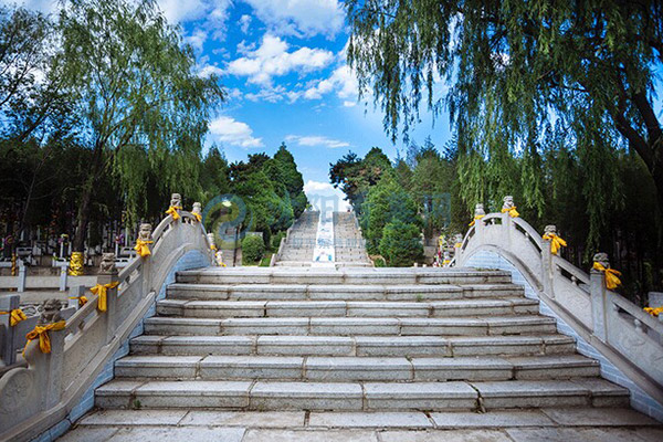 沈阳天山墓园
