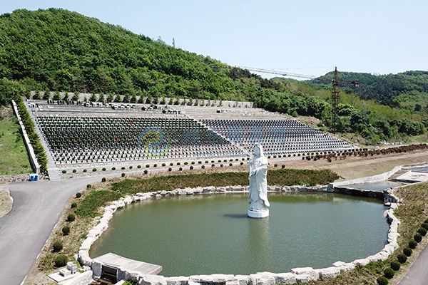 1784163520969355.jpg 沈阳草坪葬推荐:4880元起,选择玉灵山生态墓园,回归自然与孝道的完美结合.jpg