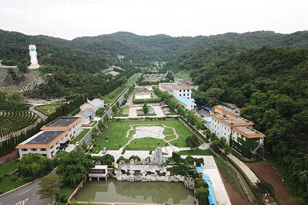 沈阳大河贝墓园 沈阳大河贝墓园